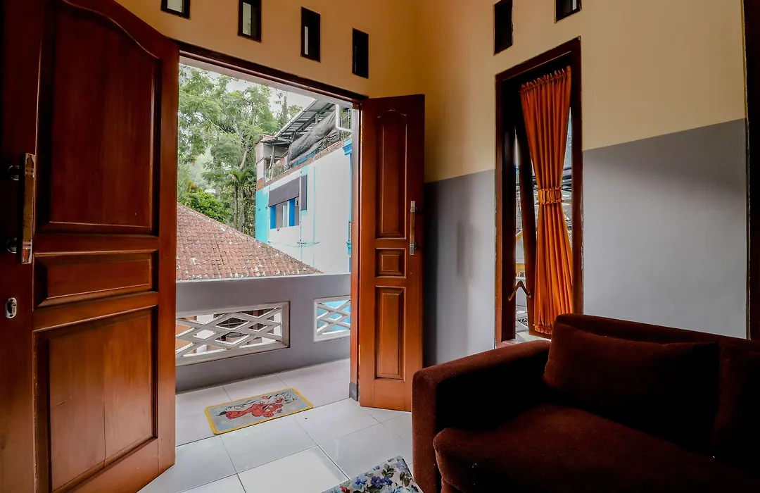 Villa Rose-1